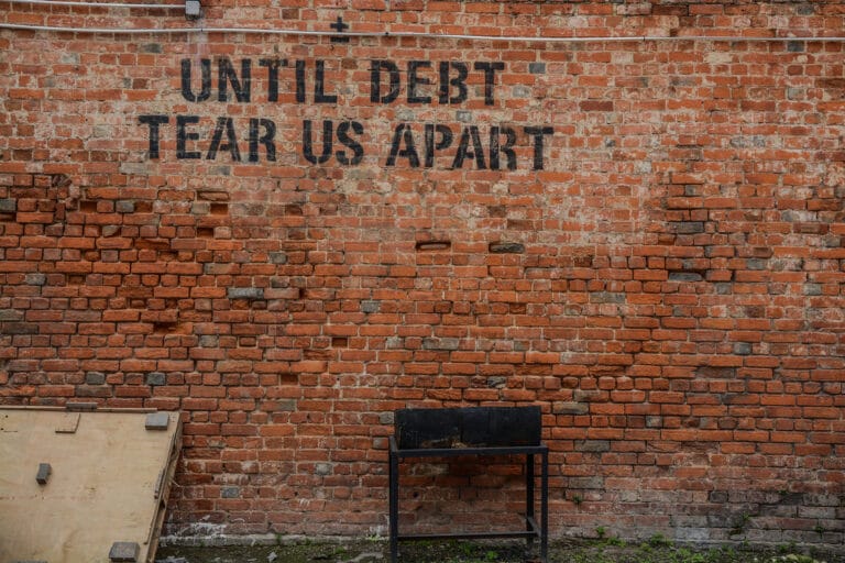 How to Reduce Debtor Days for Construction Business Owners