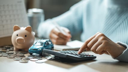 Cash reserve planning for family business